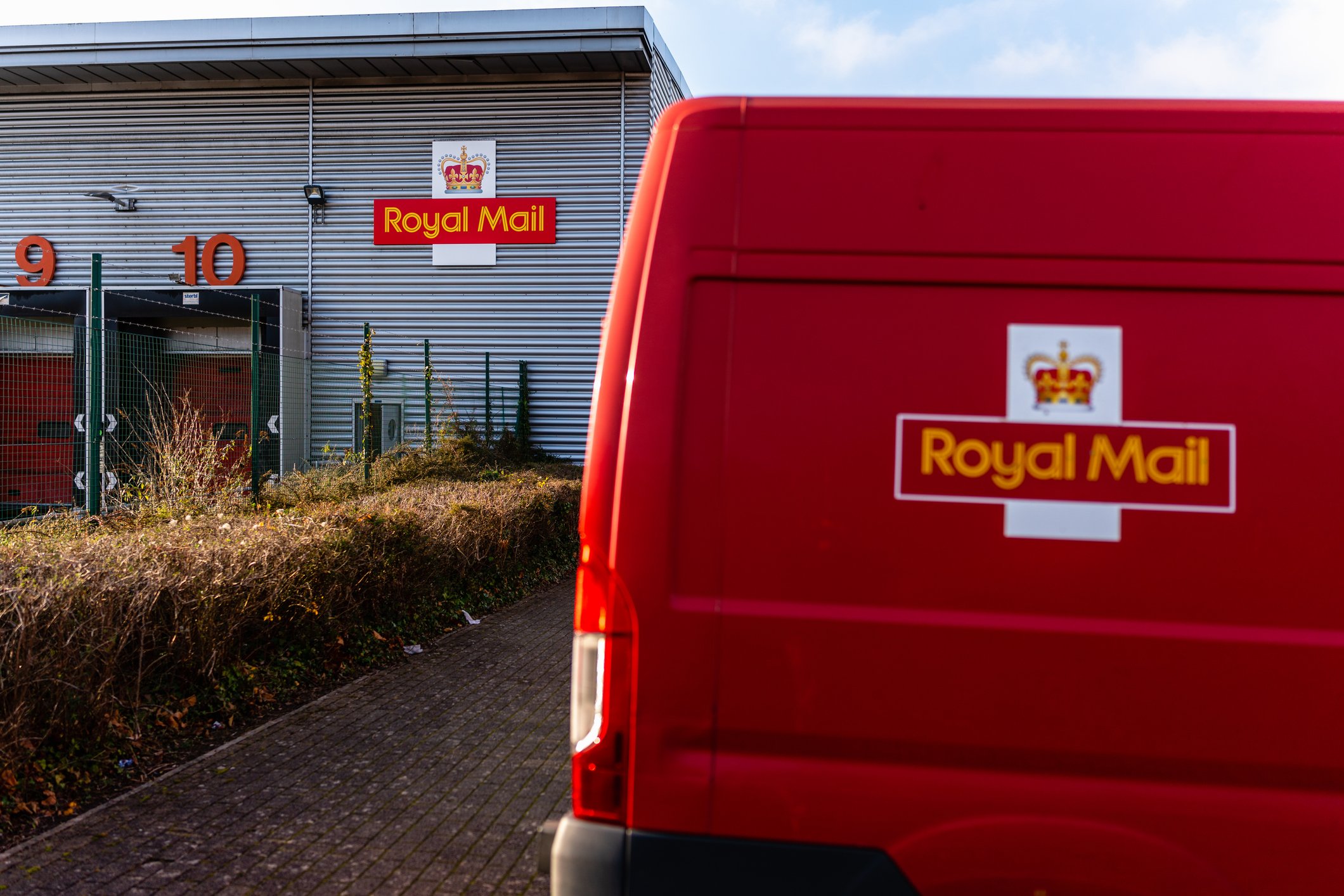 royal mail delivery depot